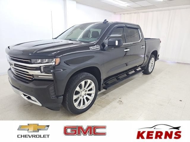 2021 Chevrolet Silverado 1500 High Country in Black — front three-quarter view